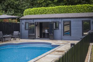 Photo 34- click for photo gallery